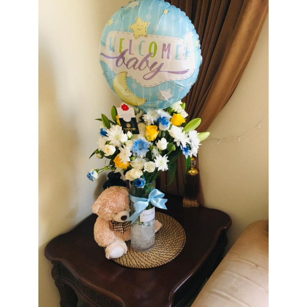 baby arrival flower vase with balloon and teddy 