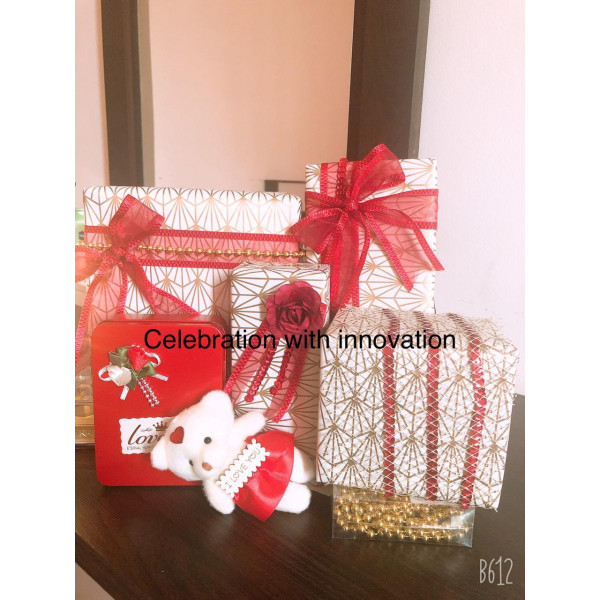 Customized gift box